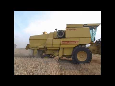www.trekkertrekker.nl - Graan Dorsen met de New Holland Clayson 8080 !