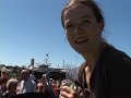 Vertrek trekkermeisje Manon Ossevoort vanaf Oerol