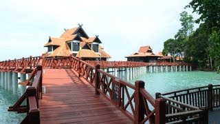 GlobeTrotter Jon Haggins TV in Langkawi, Malaysia