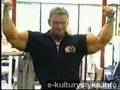 Lee 's bicep workout