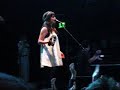 She & Him perform Sweet Darlin\