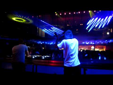 YannickSadoine - GTRONIC at Club Soda Festival 2011.