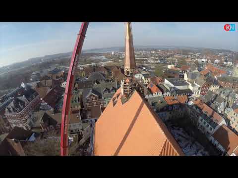 Die St.-Nicolai-Kirche Eckernförde erhält ihr Türmchen