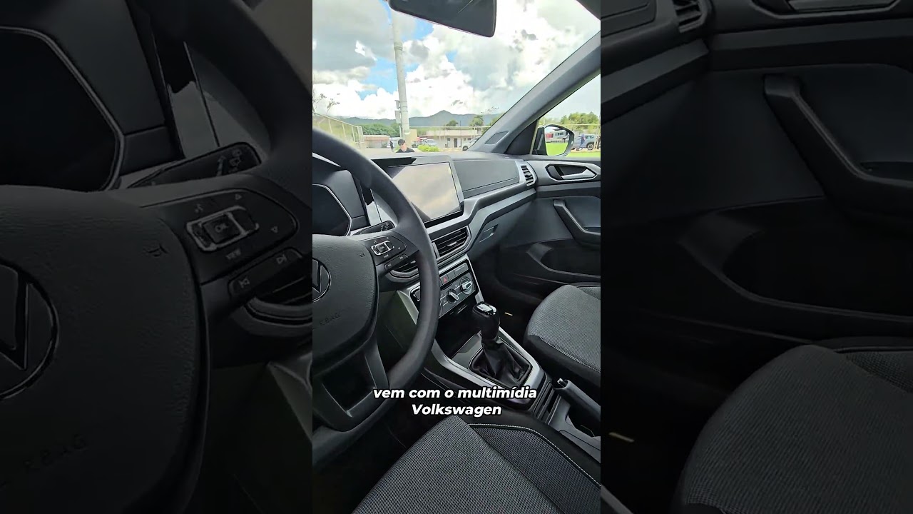 E esse é o VW T-Cross Seleção, em alusão ao Brasil que irá disputar a Copa do Mundo