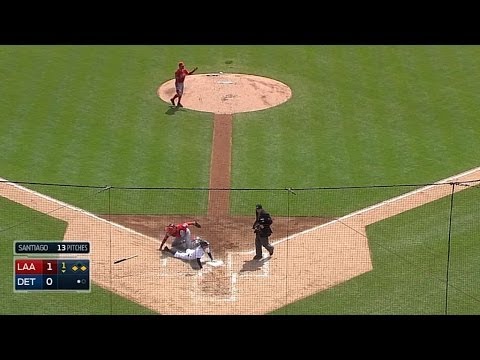 Kinsler scores from first on a walk ... seriously