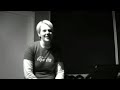 a short documentary video covering ellie's time in the studio recordin her debut sellaband albun