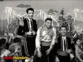 o famoso trio canta um grande sucesso carnavalesco, 