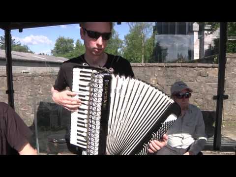 Ich glaub‘ ich werd‘ alt (live in Roetgen, mit Glocken)