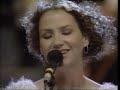 St Teresa (Pavarotti & Friends) - Joan Osborne St Teresa (Pavarotti & Friends) - Joan Osborne