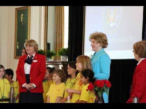 First Lady Pat Nixon Portrayed by Maureen Drown Nunn