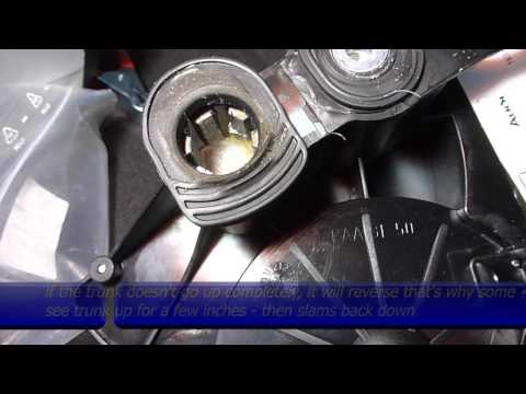 Remove Or Replace Audi A8 D3 Trunk Lid Motor