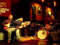 DAIQUIRI EN EL CLUB DE JAZZ DE SANTIAGO