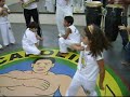 Crianças de Uberlândia, no estado de Minas Gerais, situado no Brasil fazem aula de Capoeira. Uma tradição dos povos africanos que se espalhou pelo Planeta Terra. Produção, edição e imagens Jornalista Adilson Silva. Musicas: Solos de berimbau e Ramiro Mizzoto Children of Uberlândia, state of Minas Gerais, Brazil are located in Capoeira lesson. A tradition of African peoples that spread around Earth. Kinder von Uberlândia, Staat von Minas Gerais, Brasilien befinden sich in Capoeira-Unterricht. Eine Tradition der afrikanischen Völker, die sich in der Erde. 兒童烏貝蘭迪亞，米納斯吉拉斯州，巴西位於卡波耶拉的教訓。的傳統非洲人民傳遍地球。 아이들 우벨란지아, 미나스 제 라이스, 브라질의 카포에 상태의 교훈에 위치해있습니다. 아프리카 민족의 전통은 지구 주위를 확산됐다. Djeca Uberlândia, državi Minas Gerais, Brazil se nalaze u Capoeira sat. A tradiciji afričke narode da se širiti oko Zemlje. Les enfants de Uberlândia, l'état de Minas Gerais, au Brésil sont situés dans Capoeira leçon. Une tradition des peuples africains qui se propagent autour de la Terre. Τα παιδιά των Uberlândia, την κατάσταση της Minas Gerais, Βραζιλία βρίσκονται στην Capoeira μάθημα. Η παράδοση των αφρικανικών λαών που εξαπλώνονται γύρω από τη Γη. 子供ウベルランディア、 Minas Gerais 、ブラジルの州のカポエイラのレッスンに位置しています。アフリカの人々の伝統は、地球の周りに広がる。 Copii de Uberlândia, stare de Minas Gerais, Brazilia se află în Capoeira lecţie. O tradiţie a africane popoare care răspândit în jurul <b>...</b>