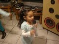Angie en su mundo de caramelo