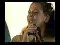 nana caymmi canta o que será  á flor da pele 