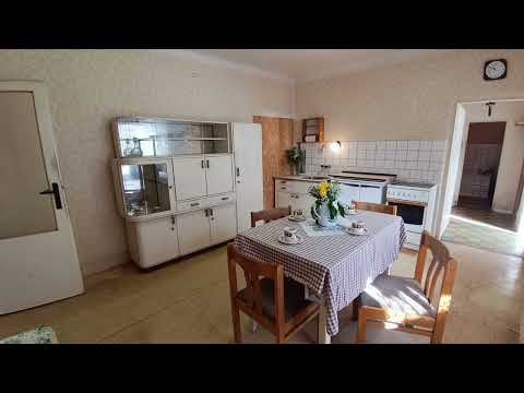 Video Prodej rodinného domu 228 m², Střílky