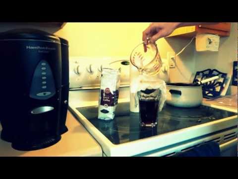 How to make coffee without a coffee maker! Enjoy…. 1080P How to make coffee without a coffee maker! Enjoy…. 1080P