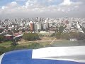 Vuelo matutino de Aerolíneas Argentinas en un Boeing 737-500.