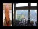 pe radu ionescu l-am cunoscut in ani 1982 prin graficianul ernest shuller . am fost imporesionat de colectia sa de tablouri si albume de arta  in 1985 mi-a prezentat in rotonda ateneului roman  expozitia despre peisajul de la ipotesti . la vremea aceea am expus intre coloane pe panouri  fata verso lucrari de pictura continand  peisaje .la vernisaj a fost aurelian octav popa si sanda craciun ,  nina casian  ,ion salisteanu .  am ramas priete o buna perioada de timp  . tot radu ionescu mi-a facut abonament pri anii 80 la bibleoteca academiei unde puteam lectura carti de arta