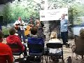 the incomparable andra faye of saffire: the uppity blues women at the 2008 midwest mandolin festival.

i'm on guitar, allen stratyner is on harp, and andra's husband chris is on bass.

videotaped by jerry chapman, festival organizer