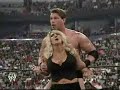 Una Pelea en la que se Enfrentan *JBL* vs *The Bogeyman*