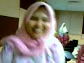 Awek_Bertudung_Gedik