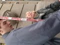 Cedini LDP narkonani organizuju hapsenje i proterivanje casnih Srpskih vojnika koji su svojom hrabroscu branili interes Srpskog naroda. U ovom kratkom video klipu mozete videti kako pripadnik organizacije Gorski Soko sa razlogom napada pristalice (pobesnele narkomane u ekspanziji zeljne dopa)LDP-a. Politicke partije koja promovise novi stil zivota i nacin razmisljanja u kome se jedine vrednosti izrazavaju u gramima, gramima droge ciji su konzumenti pristalice pomenute partije.