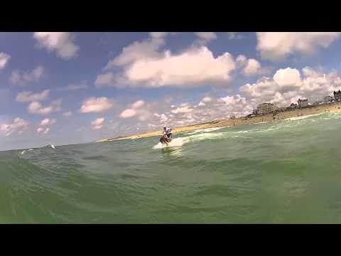 Ski - GIL BEURNIER show us classic jet ski tricks.