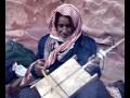 الشايب يغازل اجنبيه على انغام الربابه