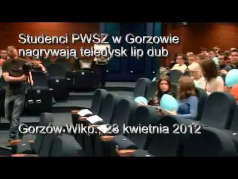 Studenci PWSZ Gorzów kręcą teledysk 23 kwietnia 2012 studenci Państwowej Wyższej Szkoły Zawodowej kręcili promujący szkołę teledysk. Zrobili go w gatunku lip dub. Za podkład muzyczny posłużył im hit zespołu Mr Zoob "Mój jest ten kawałek podłogi".