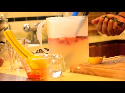 how to make bj's strawberry lemonade