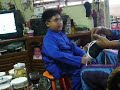 Raya 06 - budak tak tau pakai kasut