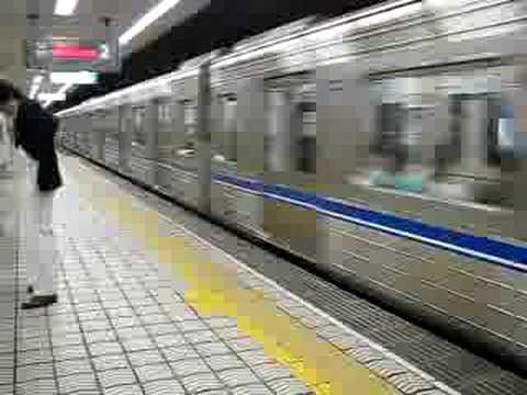 四つ橋線　四ツ橋駅到着