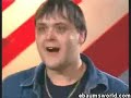 Idolos ingles:Cromo e deficente mental a cantar barbie girl!