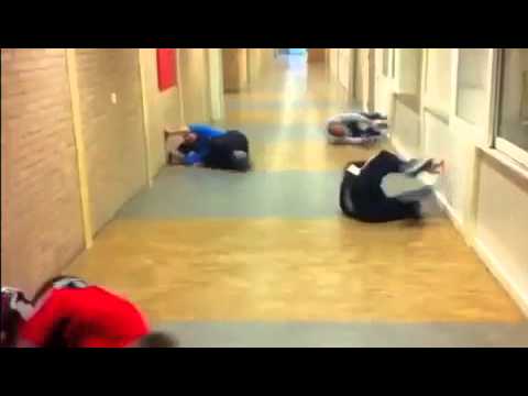 Hallway swimming @ KSE Etten-Leur