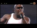 raise your guns and dubula ekasi.enjoy bouga 2 shoes perfoming live on stage with his dancers