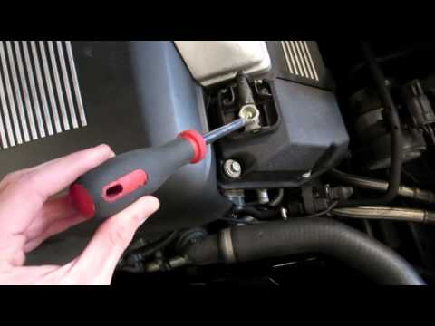 BMW E39 Engine Battery Terminal Replacement