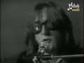une tr�s belle chanson en anglais !!!
pour le premier tube de gilbert !!!