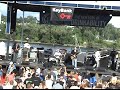 Bearin' Peace performing