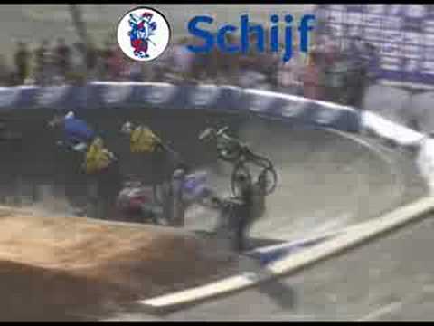 Immagine anteprima YouTube