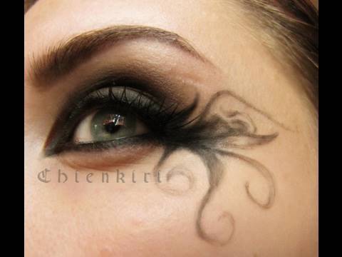 goth make up