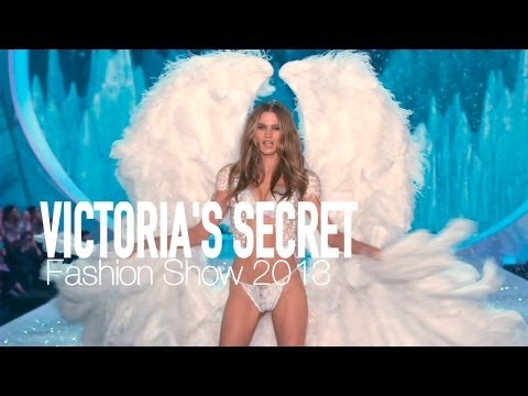Models Backstage - http://www.mod-tv.com Victoria's Secret Fashion Show 2013. See Victoria's Secret 2013 top models Candice Swanepeol, Adriana Lima, Alessandra Ambrosio, Doutze...