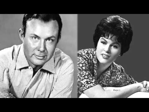 Jim Reeves & Patsy Cline – Have You Ever Been Lonely