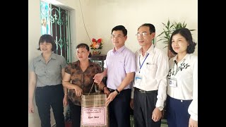 Chủ tịch UBND thành phố Nguyễn Mạnh Hà thăm, tặng quà người khuyết tật tiêu biểu