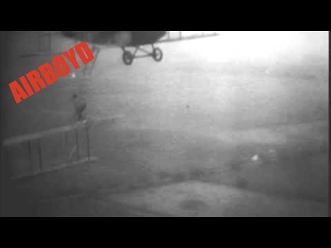 Plane crash near death in the Tent Girl Dare Devil Air Feat (1920)