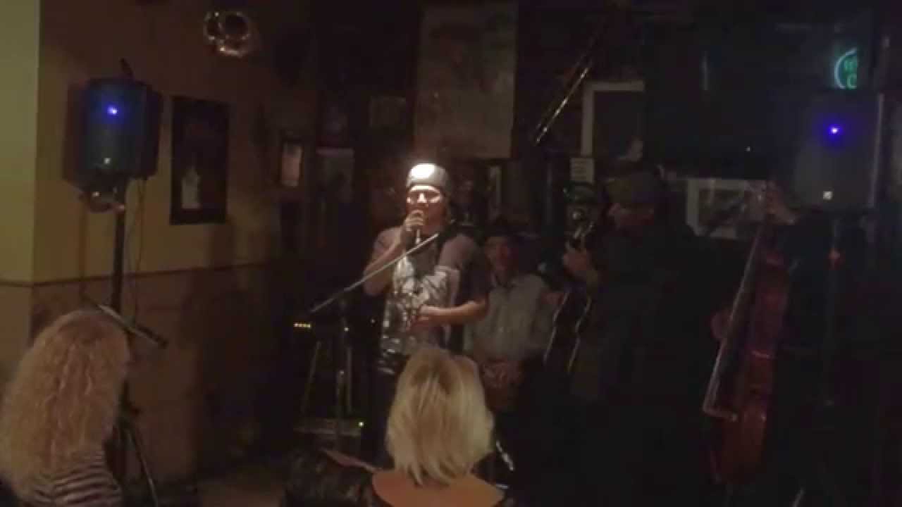 Cómo Fue — Manny Cárdenas with Guaracha y Son