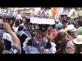 Carnaval Tepoztlán Morelos 5, 6, 7 y 8 de Marzo de 2011. El brinco del chinelo forma parte del corazón de los tepoztecos, Constituye un orgullo nato; disfrutar y vestir el mejor atuendo se convierte en satisfacción muy intima. El son del chinelo y el 