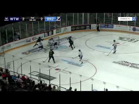 Ross Bartlett does the Michigan in his Zydeco Debut