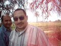 قامت مجموعة الأصدقاء في تكنولوجيا معلومات شركة عجيبة بقضاء يوم جميل في مزرعة ليديا عند صديقهم الحبيب عصام وأكلوا هناك حمام وبط وفطير وأخذوا كمان رز وعسل واستغلهم صديقهم الحبيب عصام في عمل سيستم لفراكة الأرز بتاعتهم