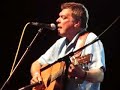 Steve Tilston performing Madam Muse Steve Tilston performing Madam Muse